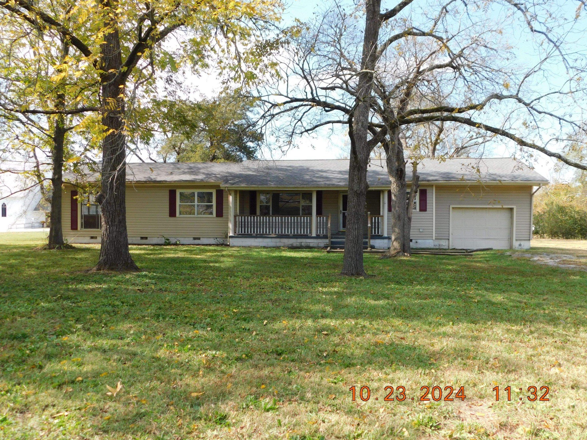 201 Spring St, Wartrace, TN  37183