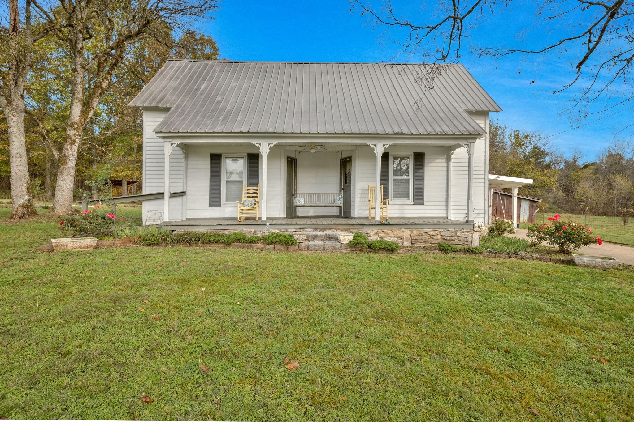 2378 E Trimble Rd, Milton, TN  37118