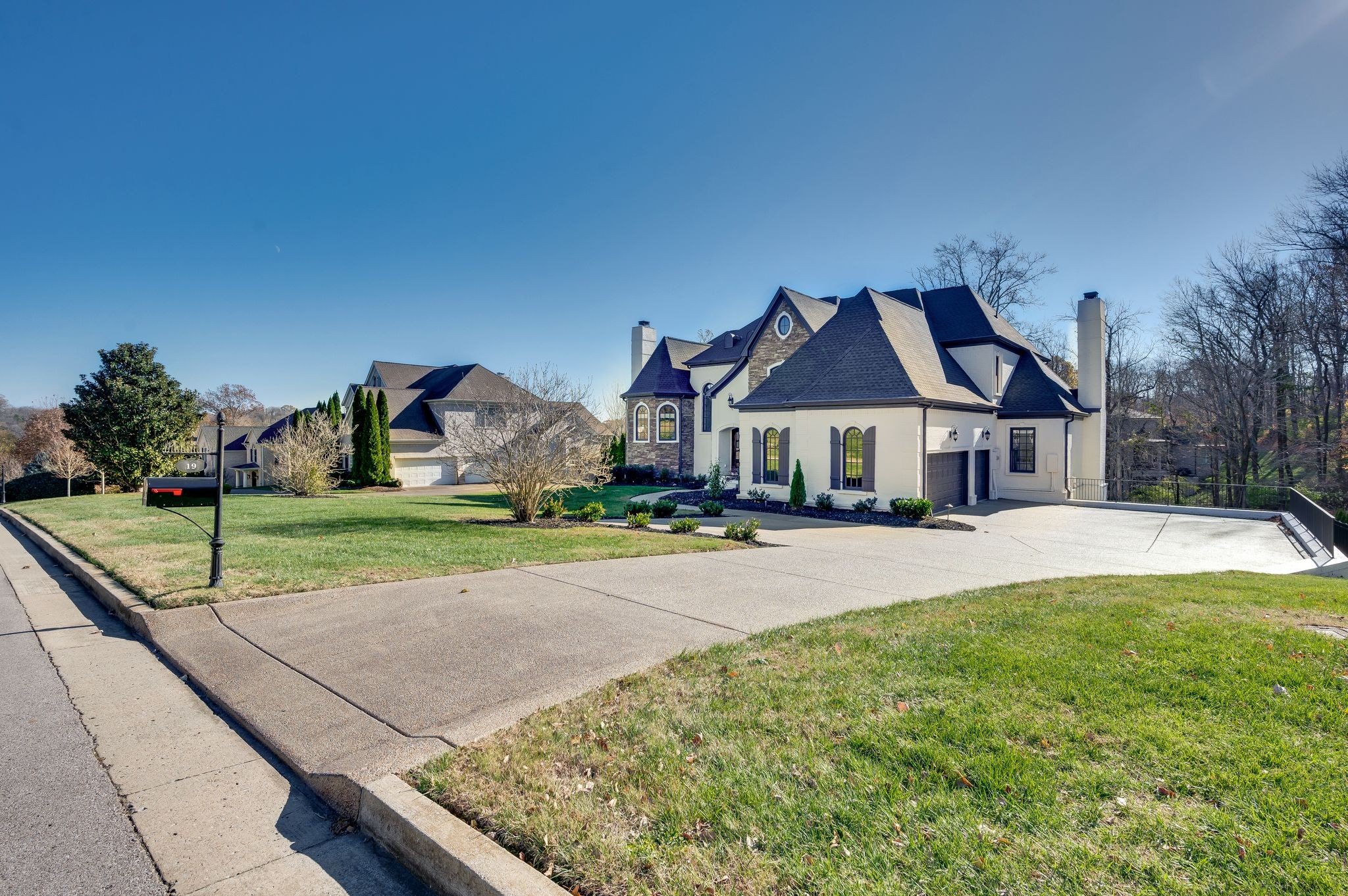 19 Ironwood Ln, Brentwood, TN  37027