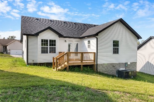 1374 Isaiah Drive, Clarksville, TN  37042